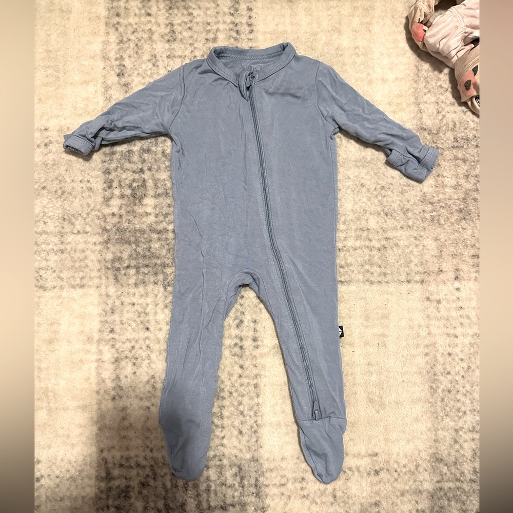 kyte onesie